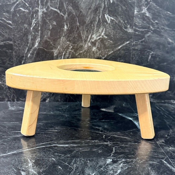 WHITNEY BROS Large Wooden Magnifying Glass - Picture 15 of 16